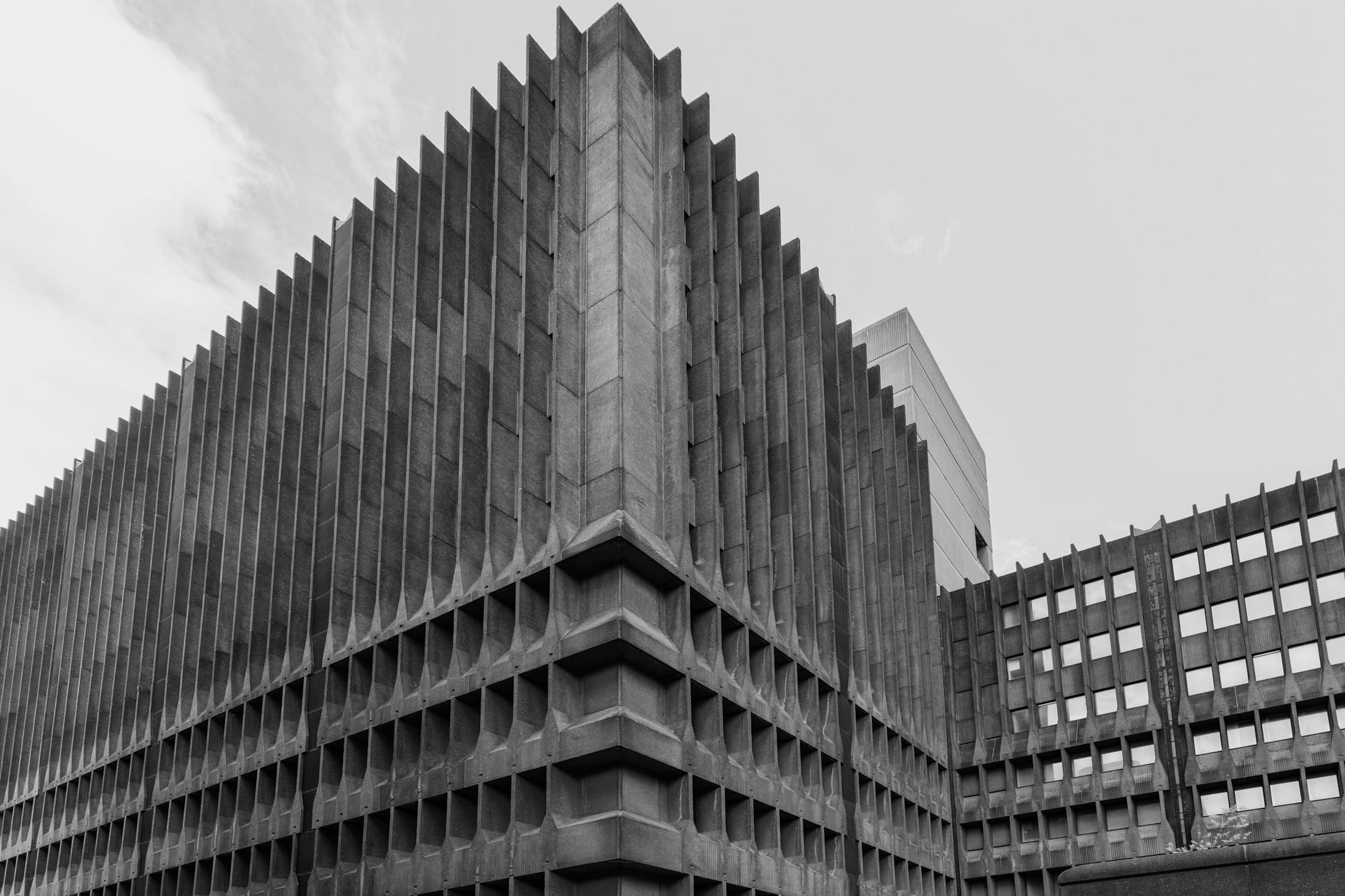 Concrete building with a strong geometric facade